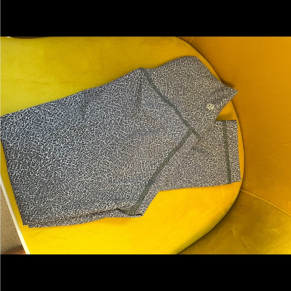Gray Patterned Leggings